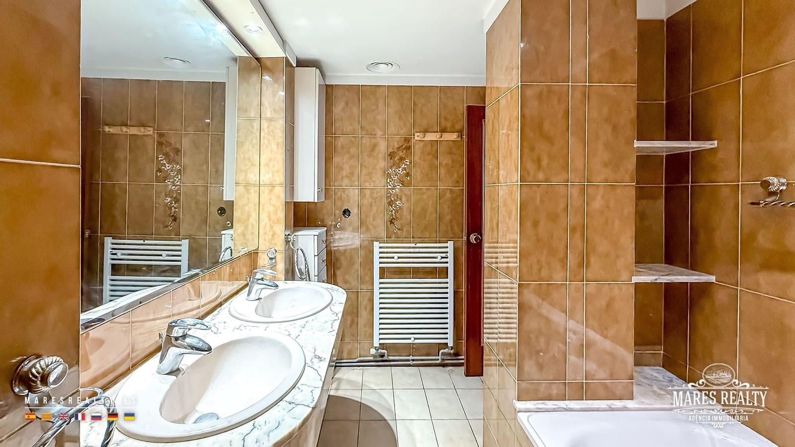 4 quarto Apartamento para venda em Lloret de Mar - 315 000 € (Ref: 9758402)