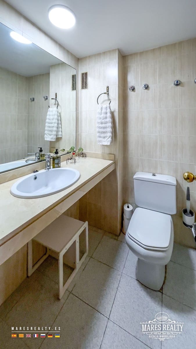 4 chambre Appartement à vendre à Lloret de Mar avec piscine garage - 410 000 € (Ref: 9770257)