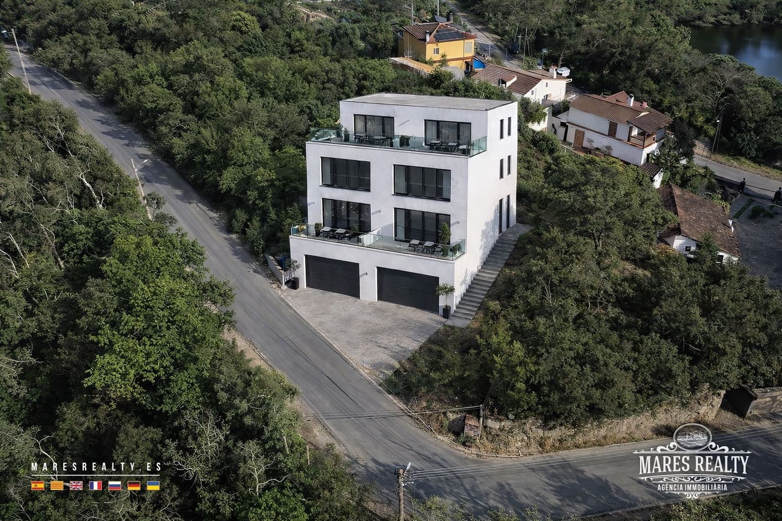 3 bedroom Villa for sale in Vidreres with pool garage - € 286,000 (Ref: 9777632)