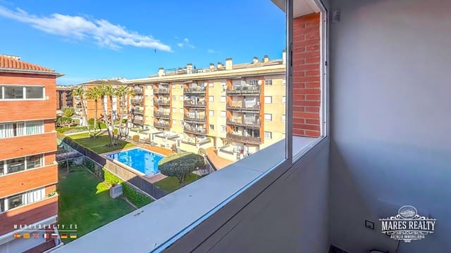 3 soveværelse Penthouse til salg i Fenals, Lloret de Mar med garage - € 245.000 (Ref: 9819857)
