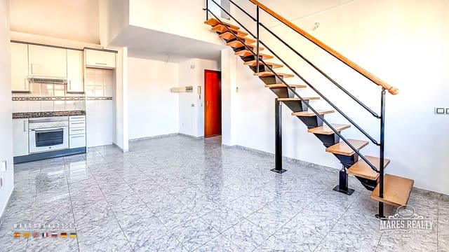 3 soveværelse Penthouse til salg i Fenals, Lloret de Mar med garage - € 245.000 (Ref: 9819857)