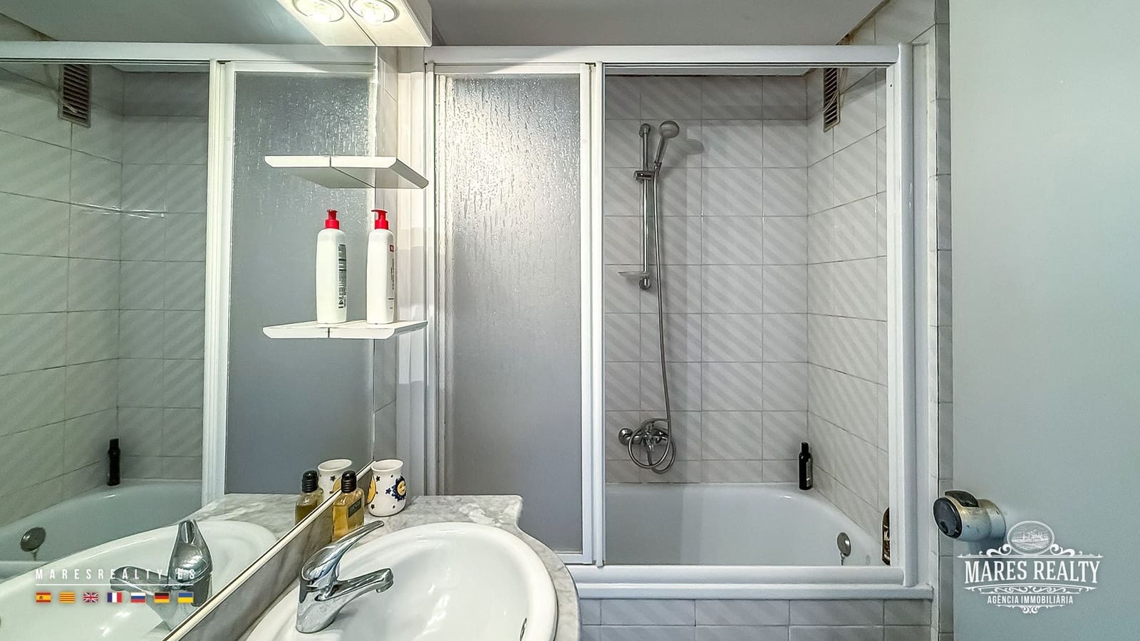 1 slaapkamer Flat te koop in Lloret de Mar met zwembad - € 140.000 (Ref: 9880546)