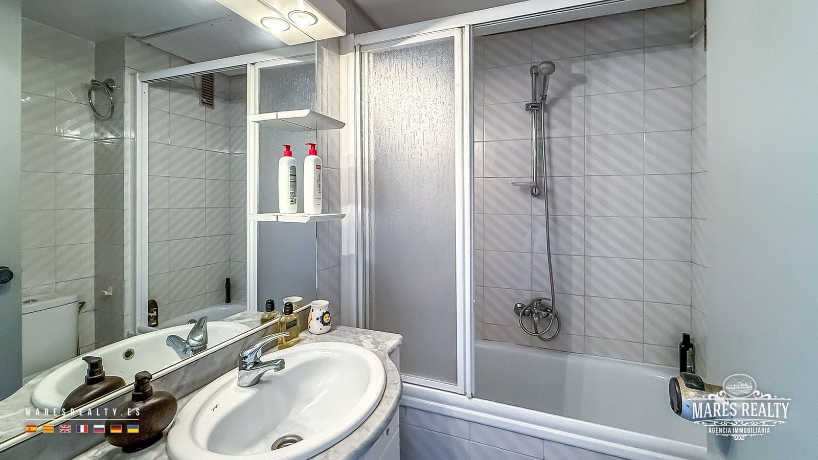 1 slaapkamer Flat te koop in Lloret de Mar met zwembad - € 140.000 (Ref: 9880546)
