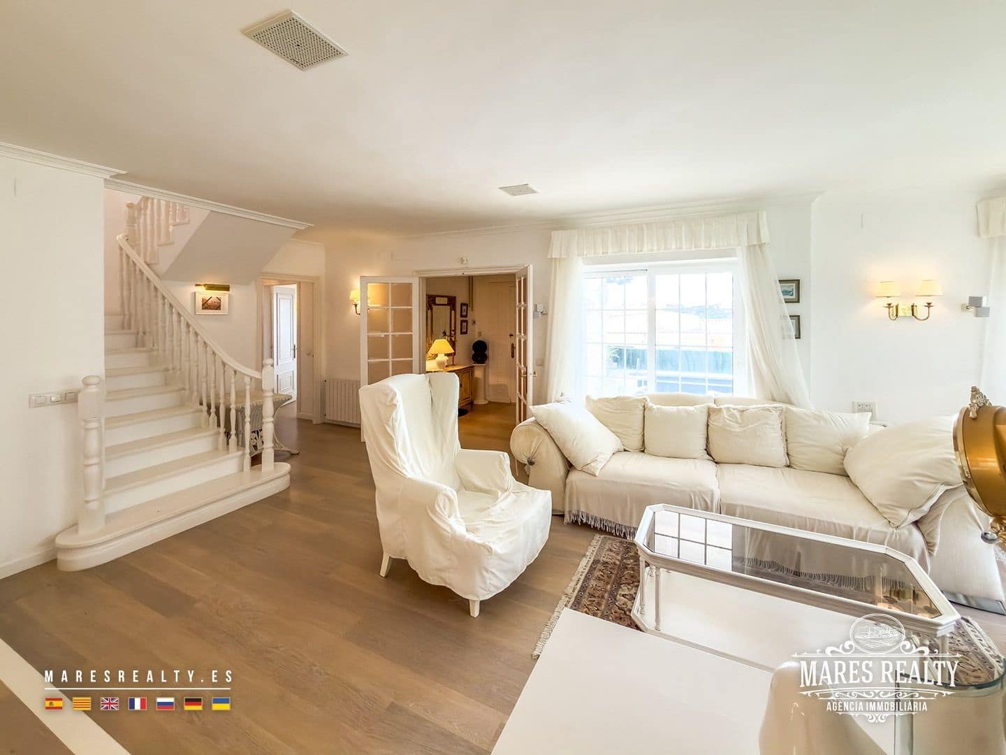 5 sypialnia Willa na sprzedaż w Lloret de Mar z basenem garażem - 750 000 € (Ref: 9891618)