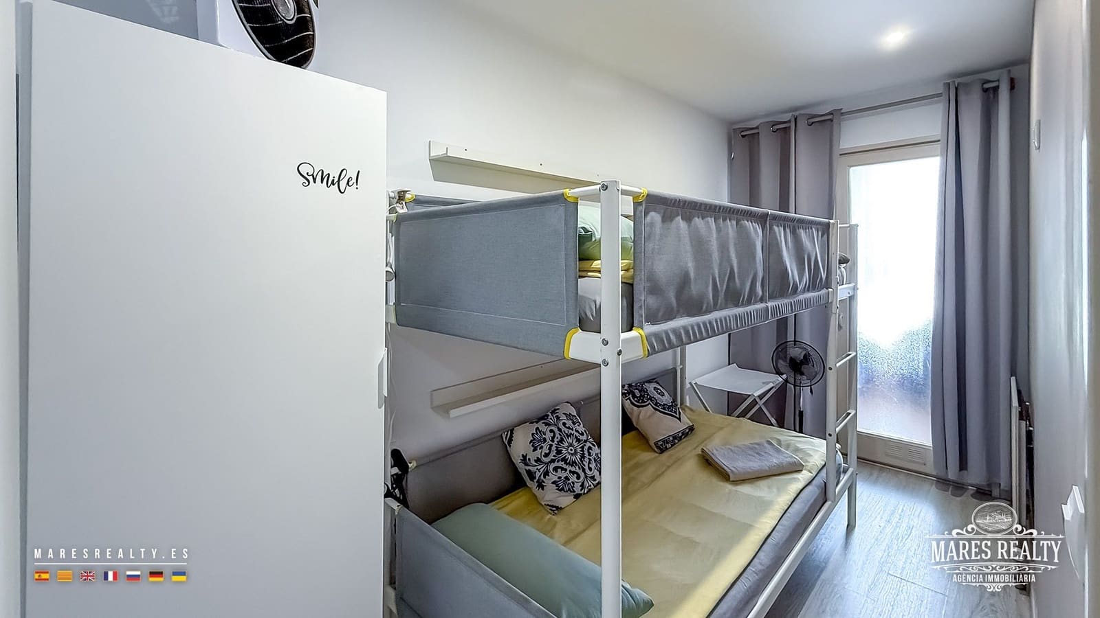 Piso de 2 habitaciones en Lloret de Mar en venta con piscina - 378.000 € (Ref: 9906781)