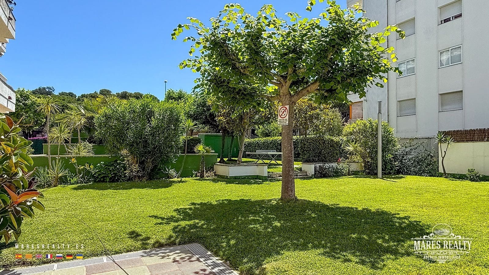 Piso de 2 habitaciones en Lloret de Mar en venta con piscina - 378.000 € (Ref: 9906781)