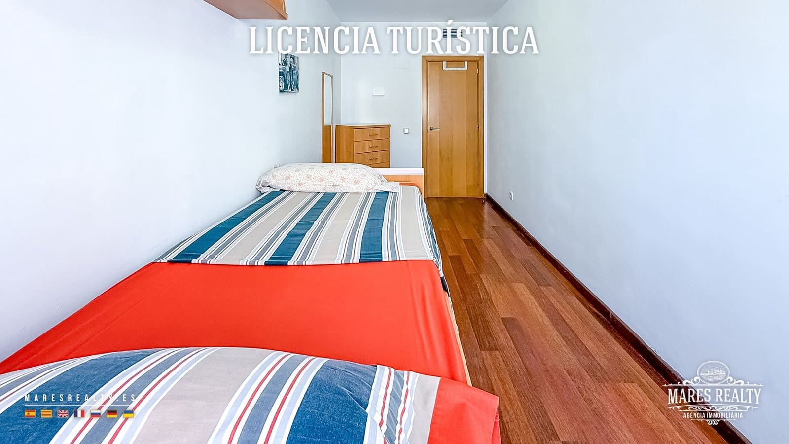 Piso de 2 habitaciones en Lloret de Mar en venta con piscina garaje - 295.000 € (Ref: 9916458)