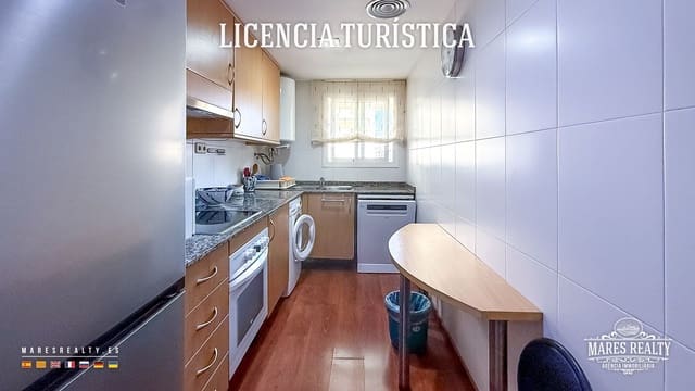 Piso de 2 habitaciones en Lloret de Mar en venta con piscina garaje - 295.000 € (Ref: 9916458)