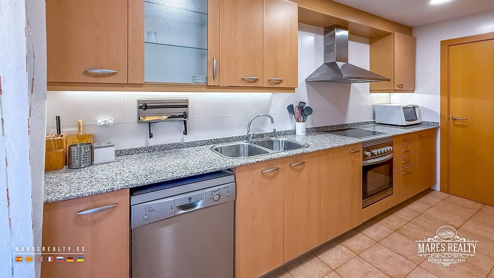 3 soveværelse Lejlighed til salg i Lloret de Mar med swimmingpool - € 370.000 (Ref: 9919298)