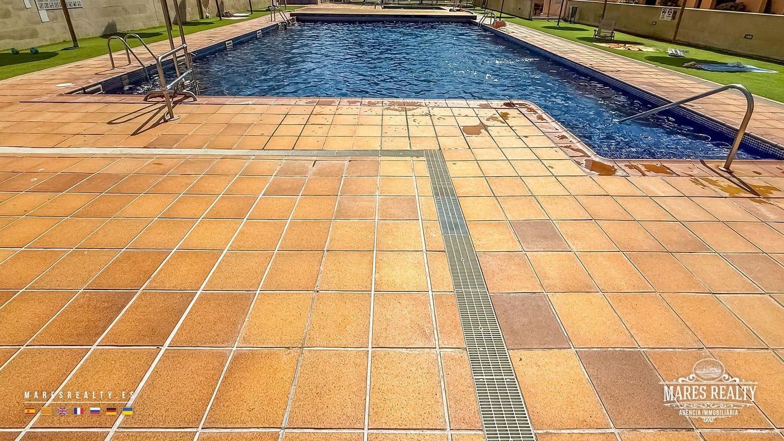 3 soveværelse Lejlighed til salg i Lloret de Mar med swimmingpool - € 370.000 (Ref: 9919298)