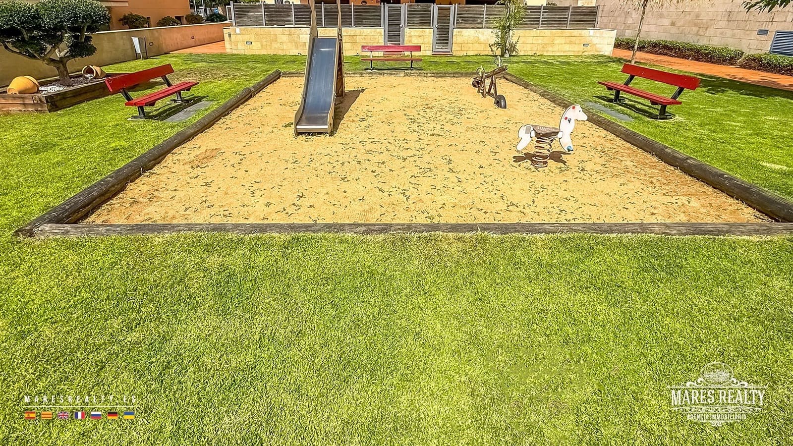 3 soveværelse Lejlighed til salg i Lloret de Mar med swimmingpool - € 370.000 (Ref: 9919298)