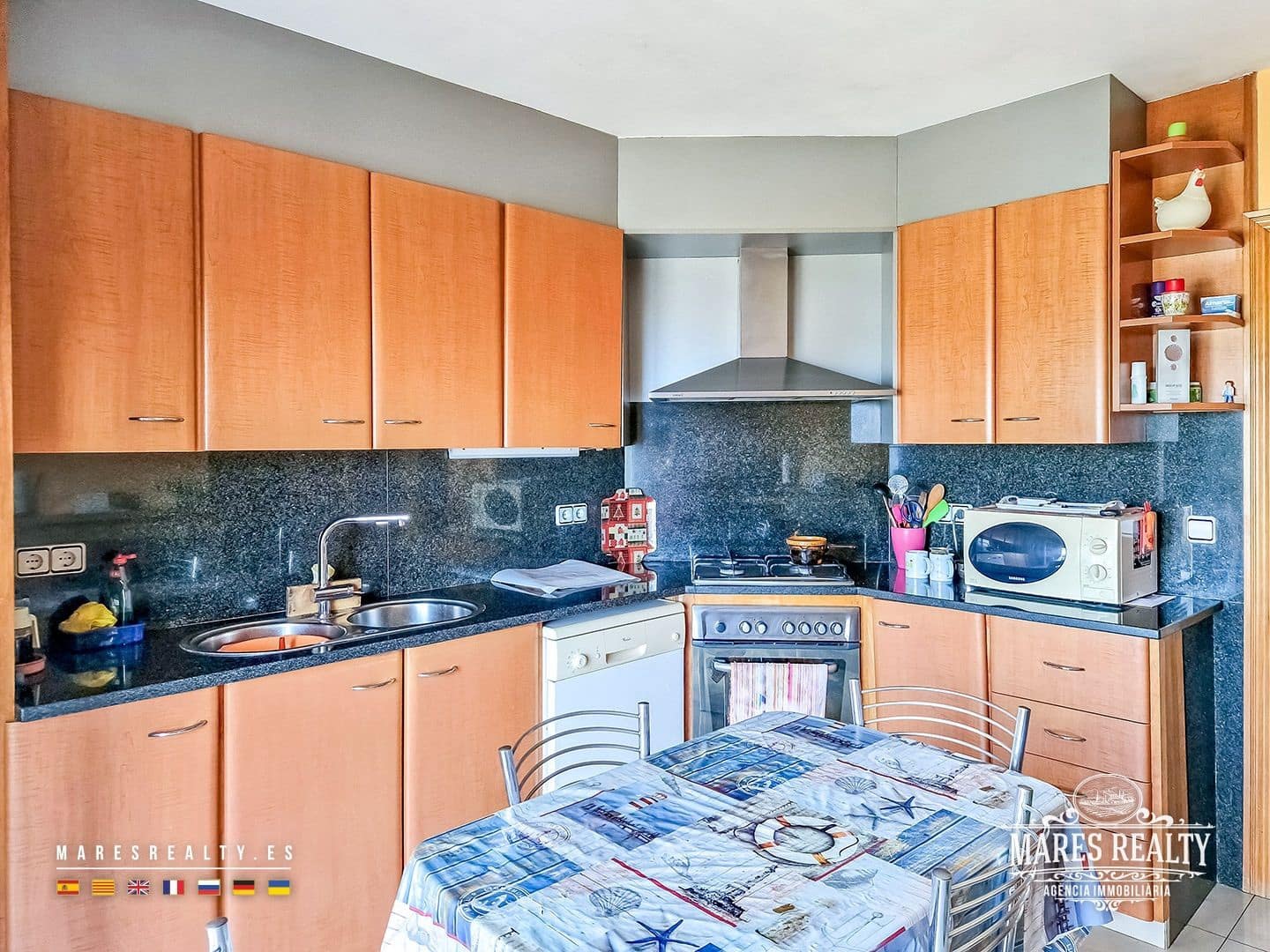 2 chambre Villa/Maison à vendre à Lloret de Mar avec garage - 399 000 € (Ref: 9935456)