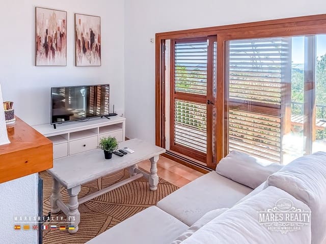 3 soverom Villa til salgs i Serra Brava, Lloret de Mar med svømmebasseng garasje - € 525 000 (Ref: 9966083)