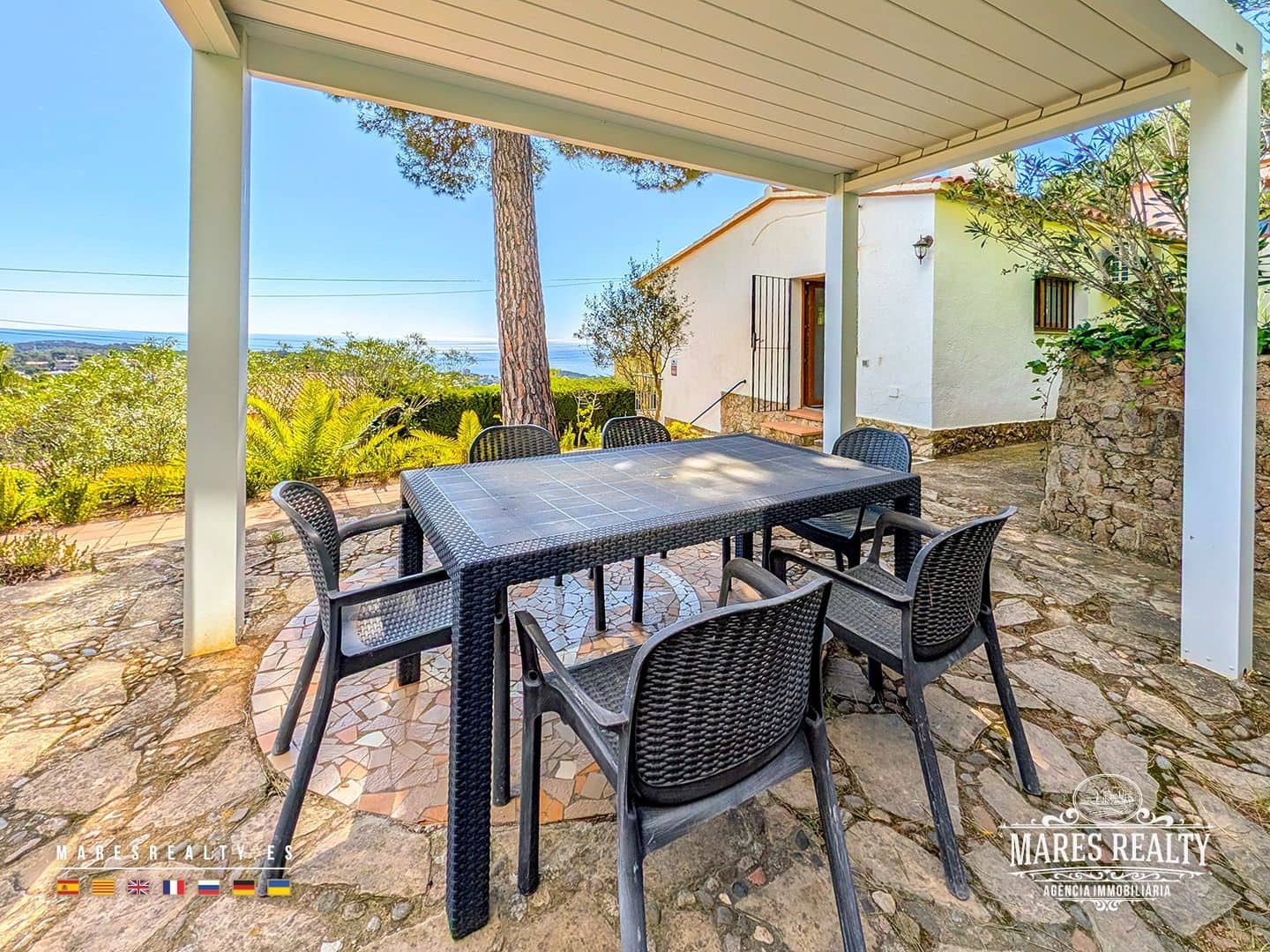 3 bedroom Villa for sale in Lloret de Mar with pool garage - € 525,000 (Ref: 9966083)