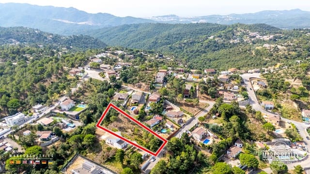 Grunde uden byggetilladelser til salg i Lloret de Mar - € 49.000 (Ref: 9974621)