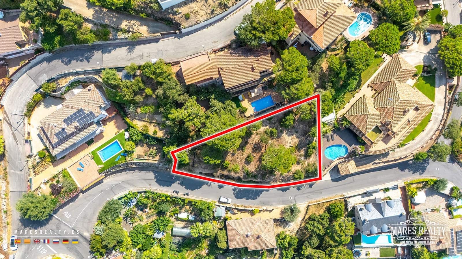 Rakentamaton maa myytävänä paikassa Lloret de Mar - 145 000 € (Ref: 9993784)