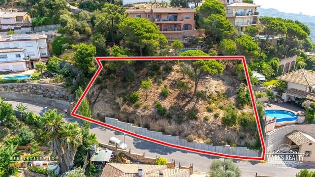 Ubebygd land til salgs i Roca Grossa, Lloret de Mar - € 145 000 (Ref: 9993784)