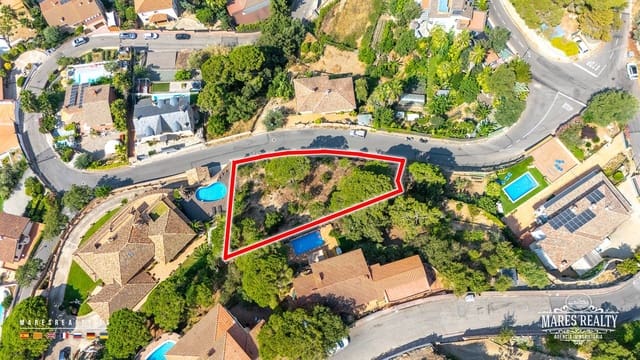 Ubebygd land til salgs i Roca Grossa, Lloret de Mar - € 145 000 (Ref: 9993784)
