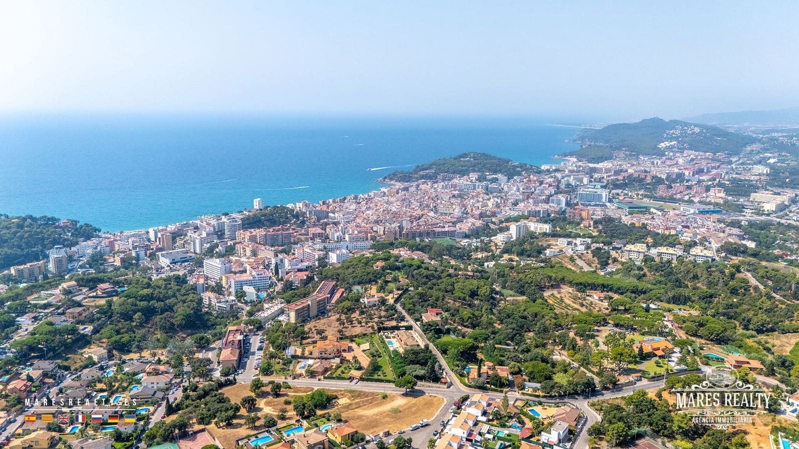Rakentamaton maa myytävänä paikassa Lloret de Mar - 145 000 € (Ref: 9993784)