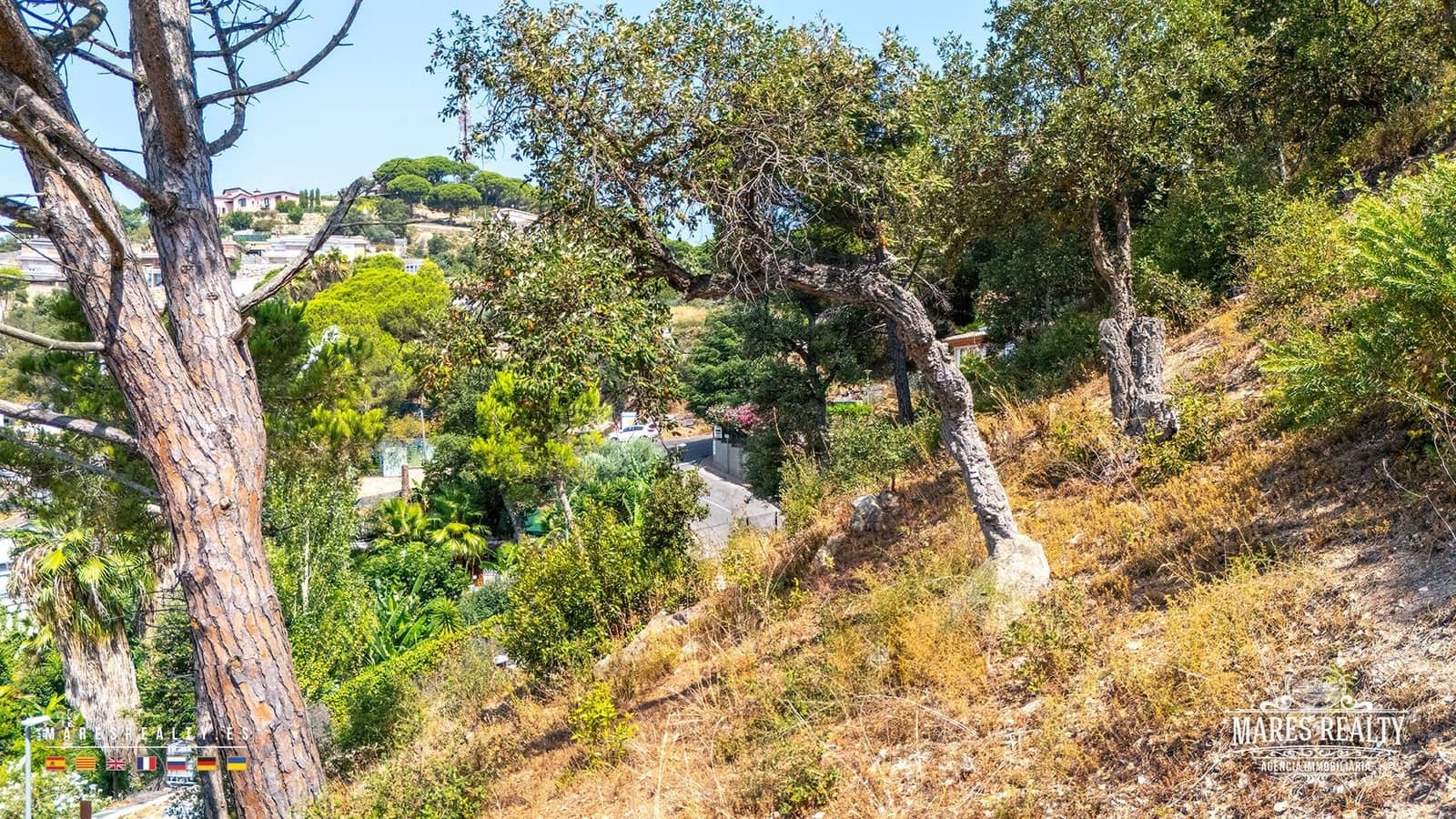 Rakentamaton maa myytävänä paikassa Lloret de Mar - 145 000 € (Ref: 9993784)