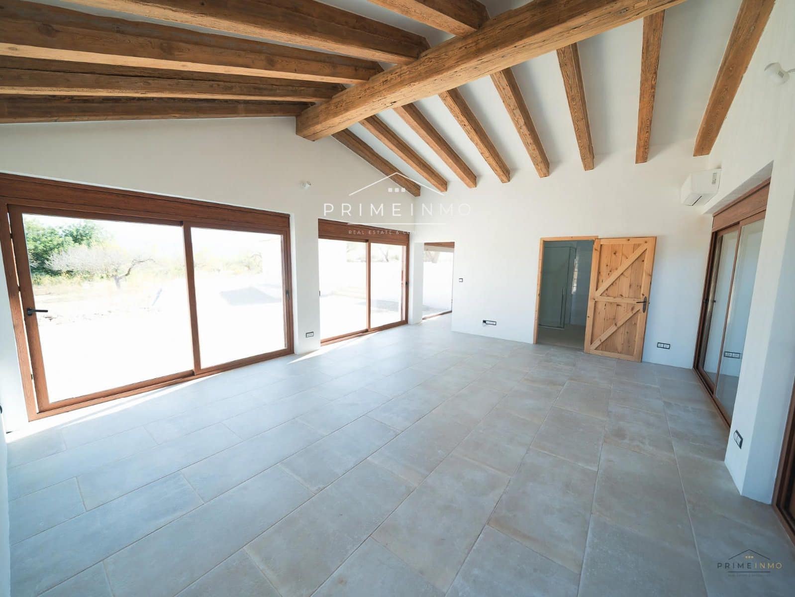 4 Zimmer Villa zu verkaufen in Rasquera mit Pool - 780.000 € (Ref: 10127321)