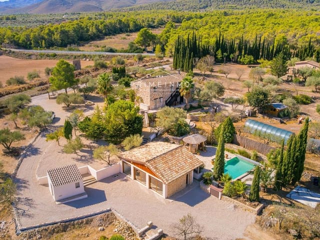 4 Zimmer Villa zu verkaufen in Rasquera mit Pool - 780.000 € (Ref: 10127321)
