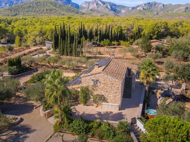 4 Zimmer Villa zu verkaufen in Rasquera mit Pool - 780.000 € (Ref: 10127321)