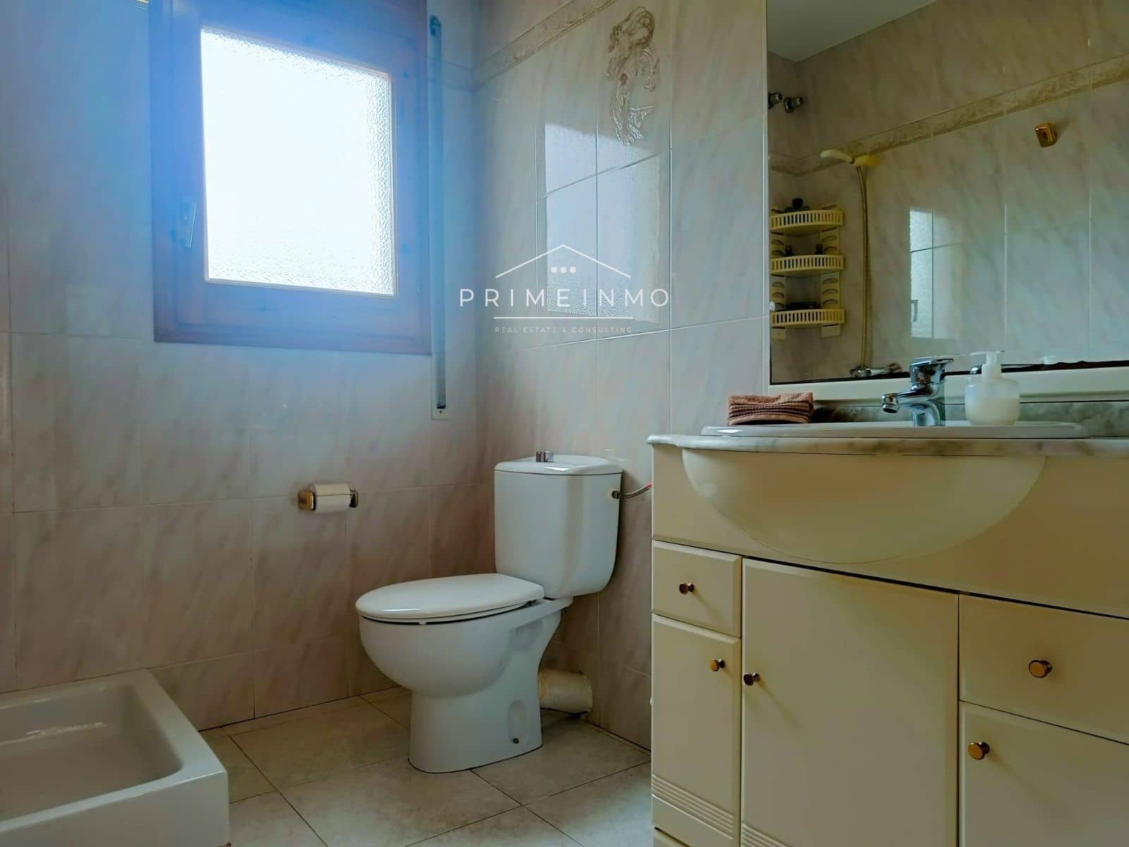 5 chambre Villa/Maison à vendre à Calafat avec piscine garage - 350 000 € (Ref: 7532670)