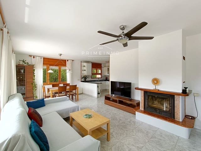 5 sypialnia Willa na sprzedaż w Calafat, L'Ametlla de Mar z basenem garażem - 350 000 € (Ref: 7532670)