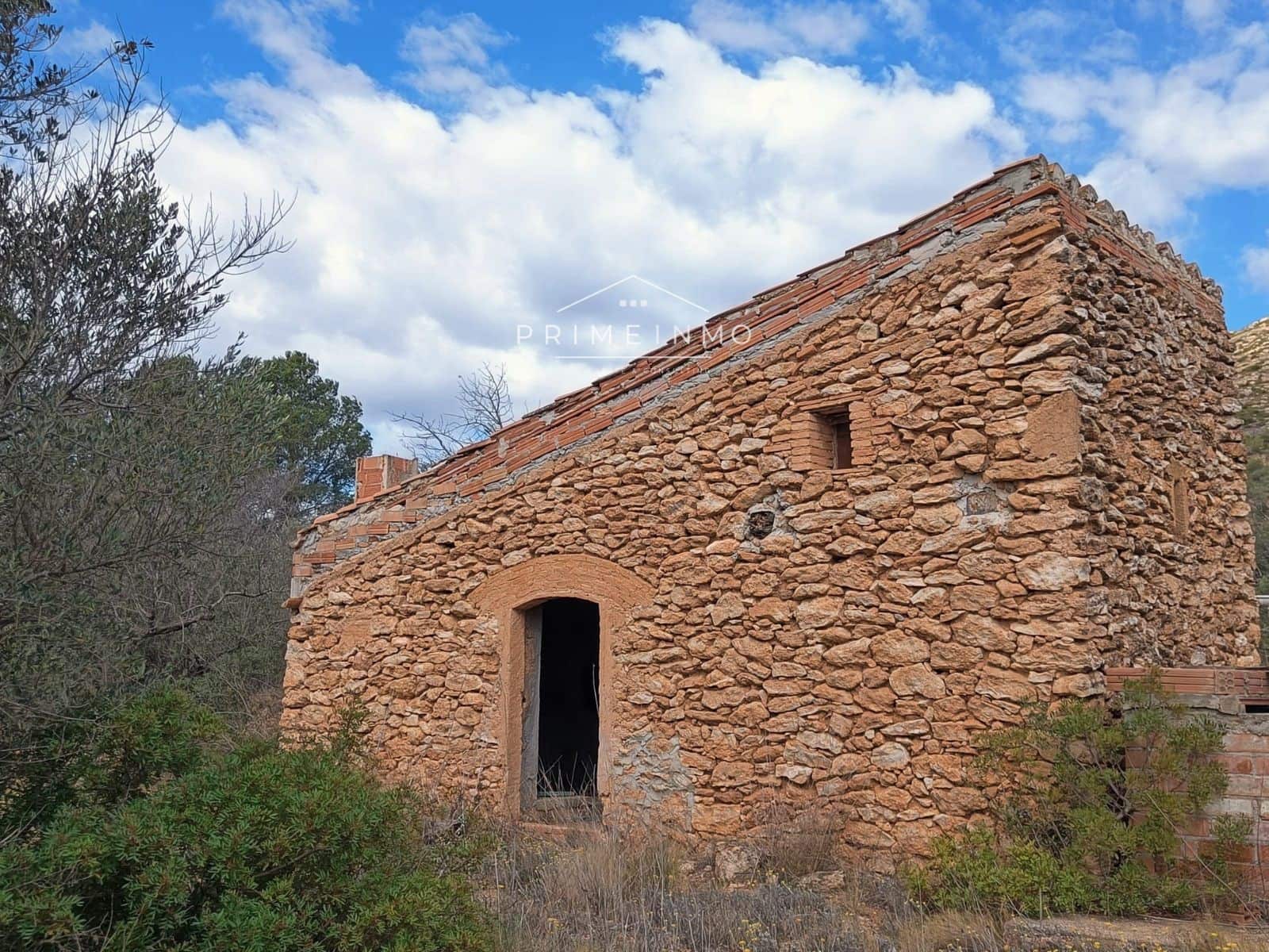 Grunde uden byggetilladelser til salg i El Perello - € 49.000 (Ref: 7567877)