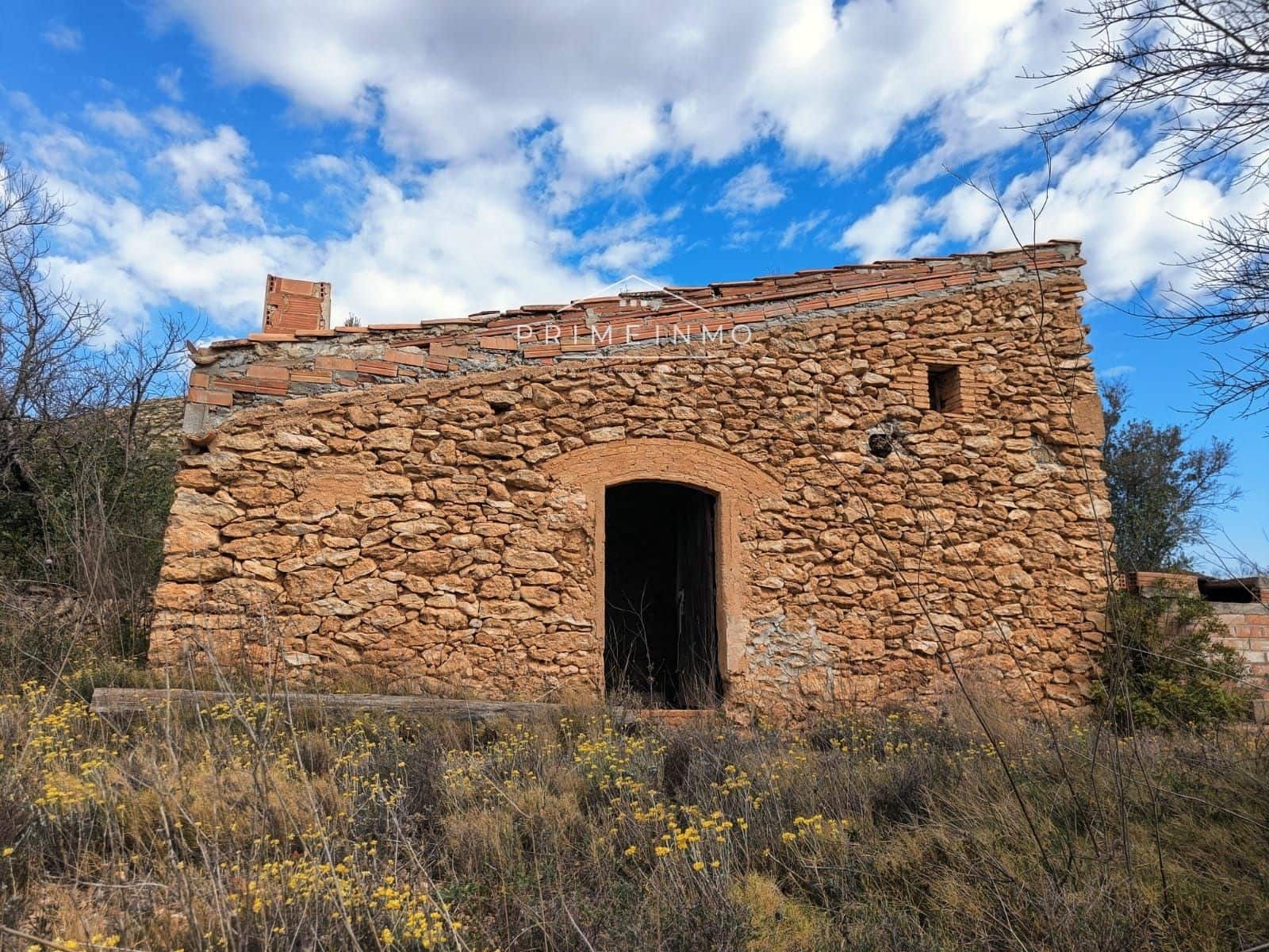 Grunde uden byggetilladelser til salg i El Perello - € 49.000 (Ref: 7567877)