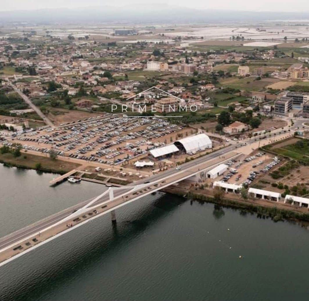 5 slaapkamer Villa te koop in Deltebre met zwembad garage - € 415.000 (Ref: 8048317)