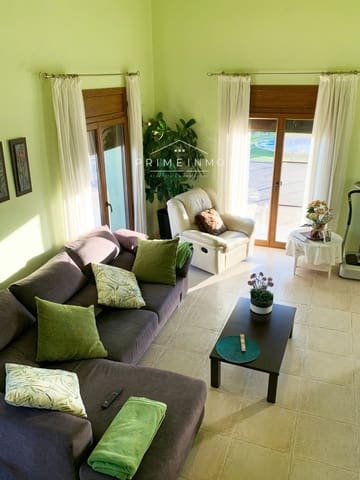 5 soverom Villa til salgs i Deltebre med svømmebasseng garasje - € 415 000 (Ref: 8048317)