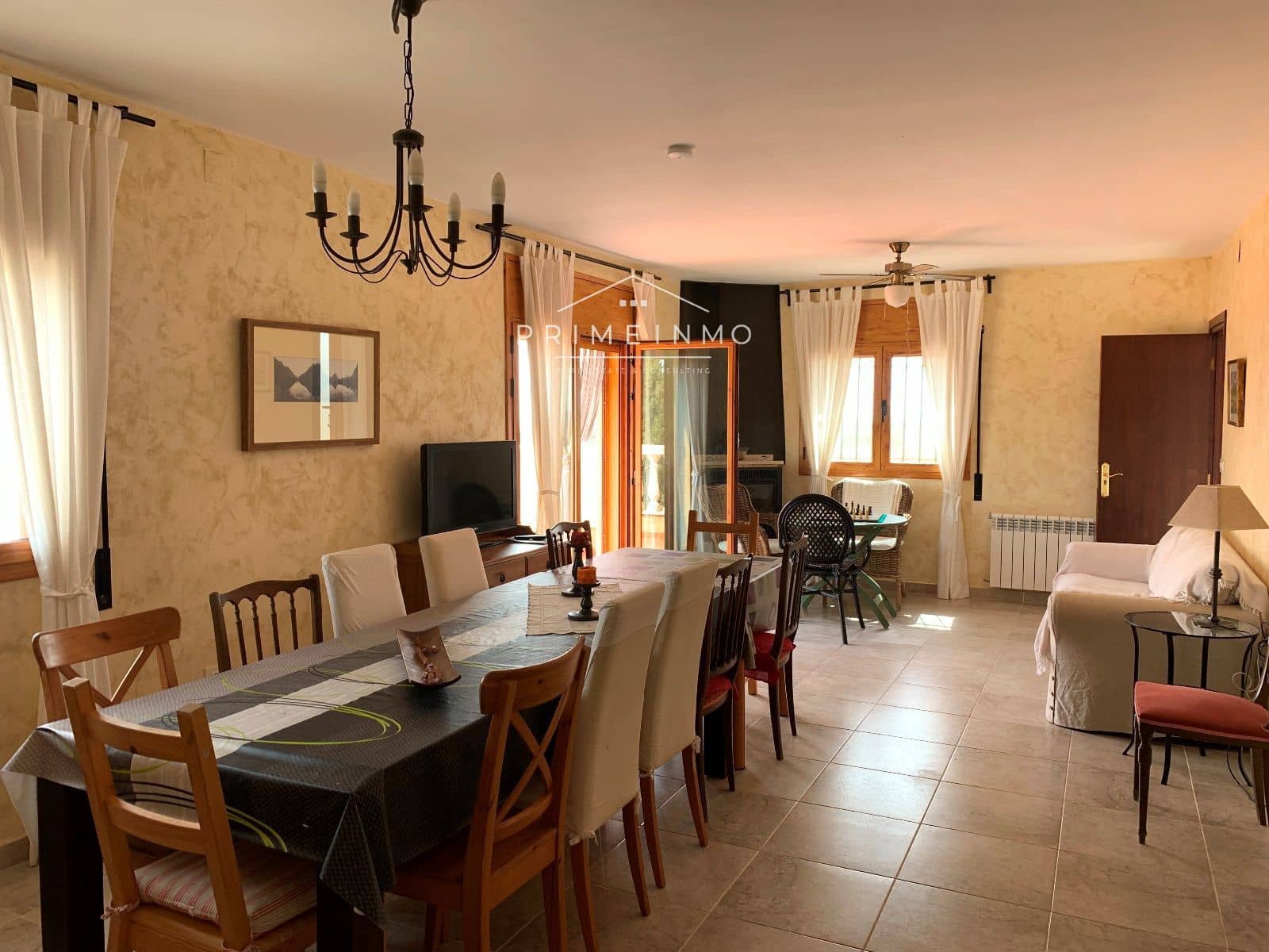 10 soverom Villa til salgs i Camarles med svømmebasseng garasje - € 621 000 (Ref: 8182351)