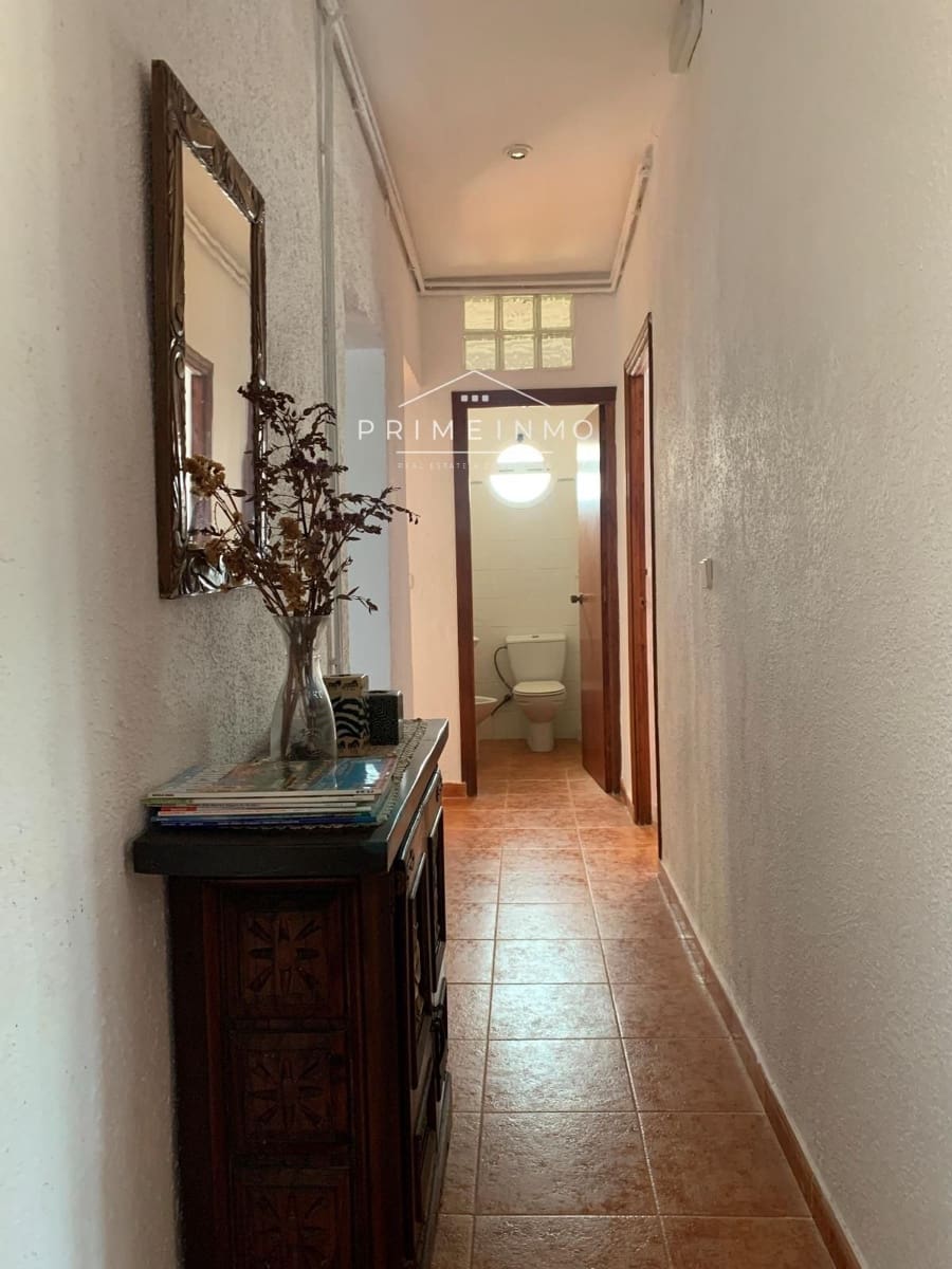 10 soverom Villa til salgs i Camarles med svømmebasseng garasje - € 621 000 (Ref: 8182351)