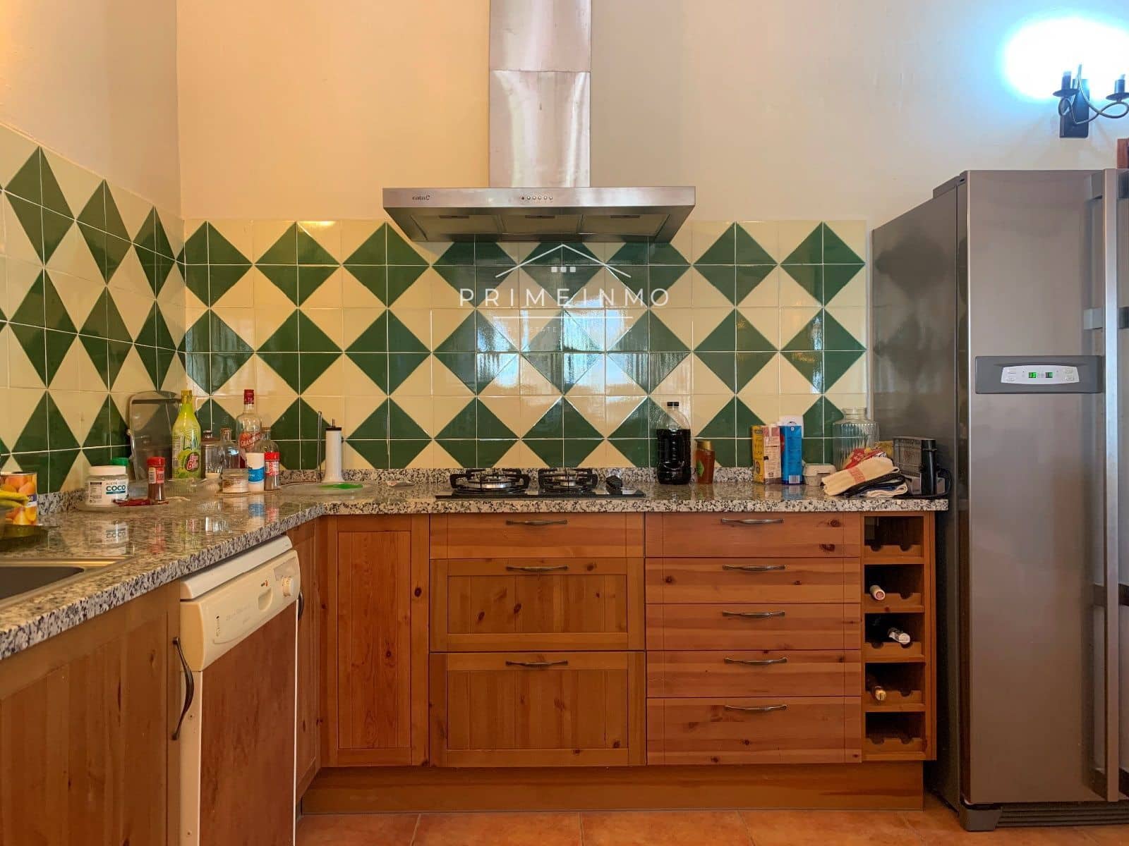 10 soverom Villa til salgs i Camarles med svømmebasseng garasje - € 621 000 (Ref: 8182351)