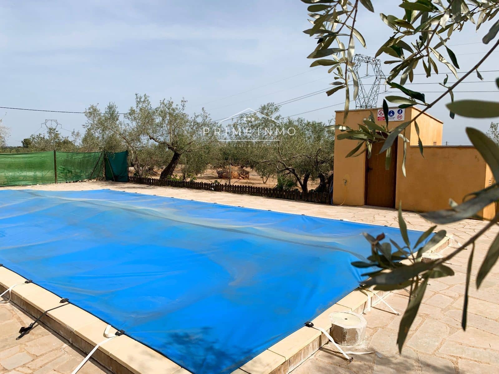 10 soverom Villa til salgs i Camarles med svømmebasseng garasje - € 621 000 (Ref: 8182351)