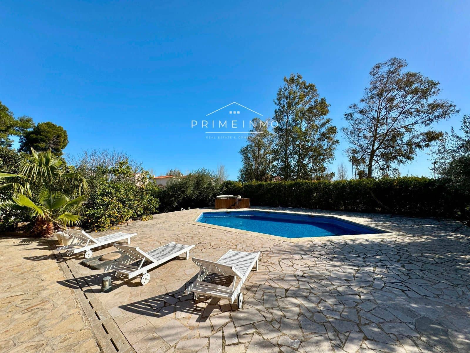 4 soveværelse Villa til salg i L'Ampolla med swimmingpool garage - € 519.000 (Ref: 8780562)