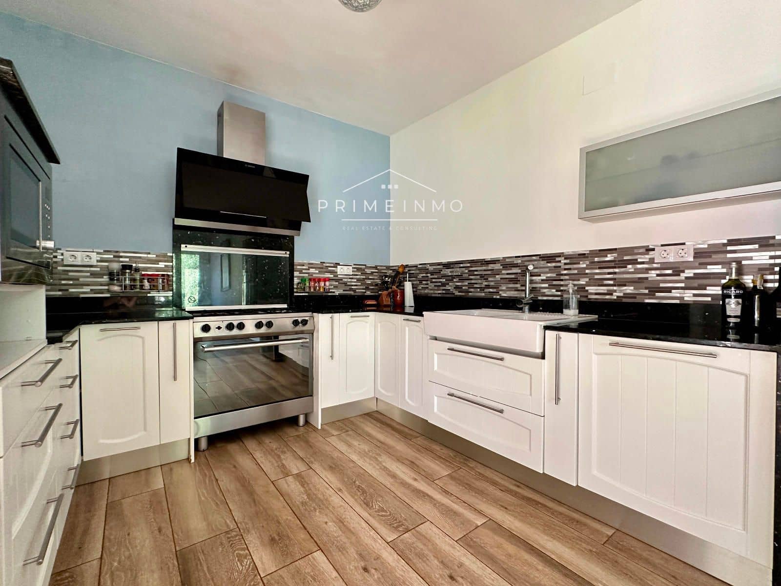 3 sovrum Villa till salu i L'Ametlla de Mar med pool - 350 000 € (Ref: 9024942)