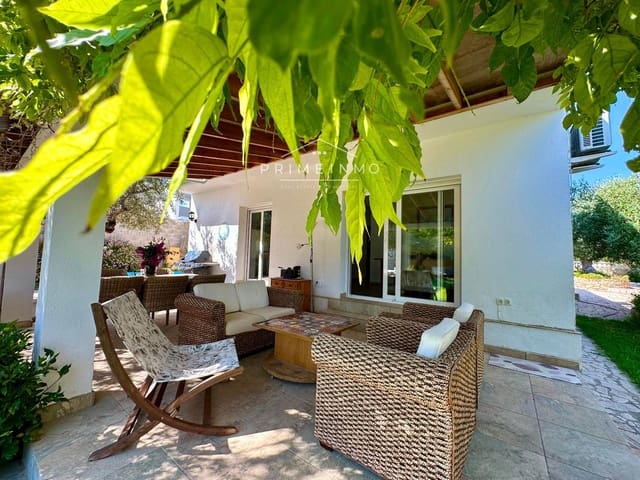 3 soverom Villa til salgs i L'Ametlla de Mar med svømmebasseng - € 350 000 (Ref: 9024942)