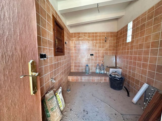 Grunde uden byggetilladelser til salg i L'Ampolla - € 95.000 (Ref: 9111615)