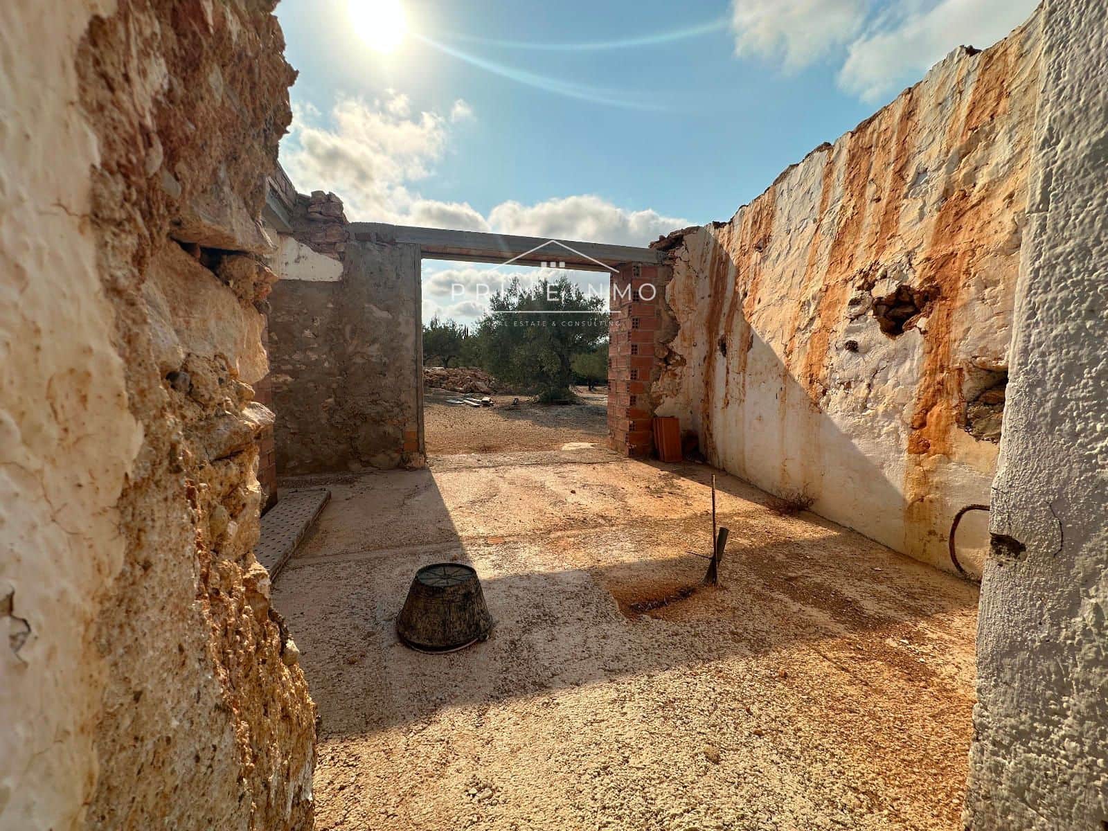 Grunde uden byggetilladelser til salg i L'Ampolla - € 95.000 (Ref: 9111615)