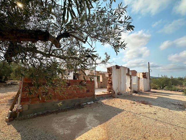 Grunde uden byggetilladelser til salg i L'Ampolla - € 95.000 (Ref: 9111615)