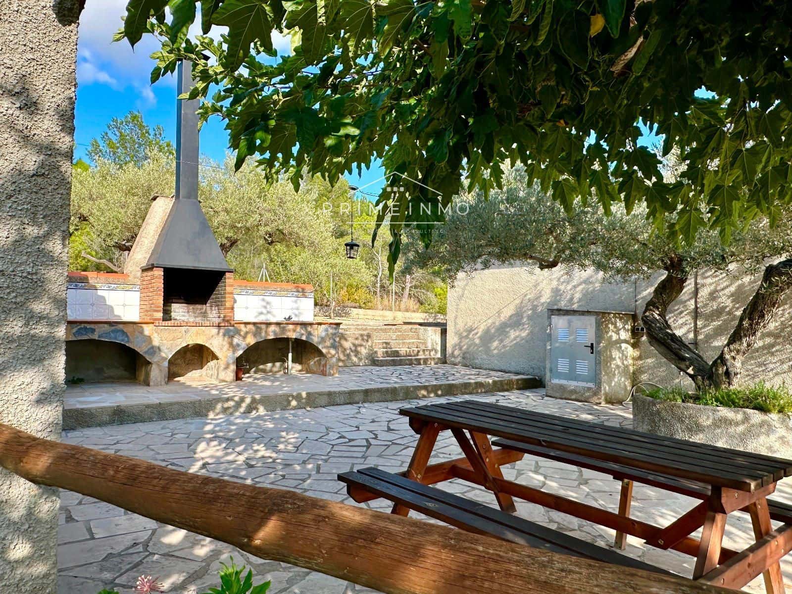 3 bedroom Villa for sale in El Perello with pool garage - € 360,000 (Ref: 9244479)