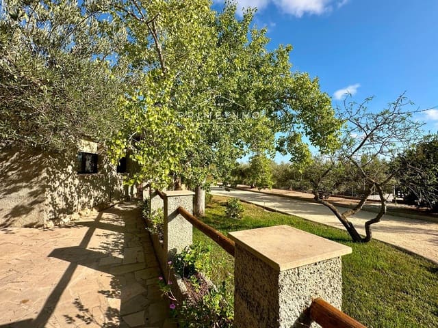 3 bedroom Villa for sale in El Perelló with pool garage - € 360,000 (Ref: 9244479)