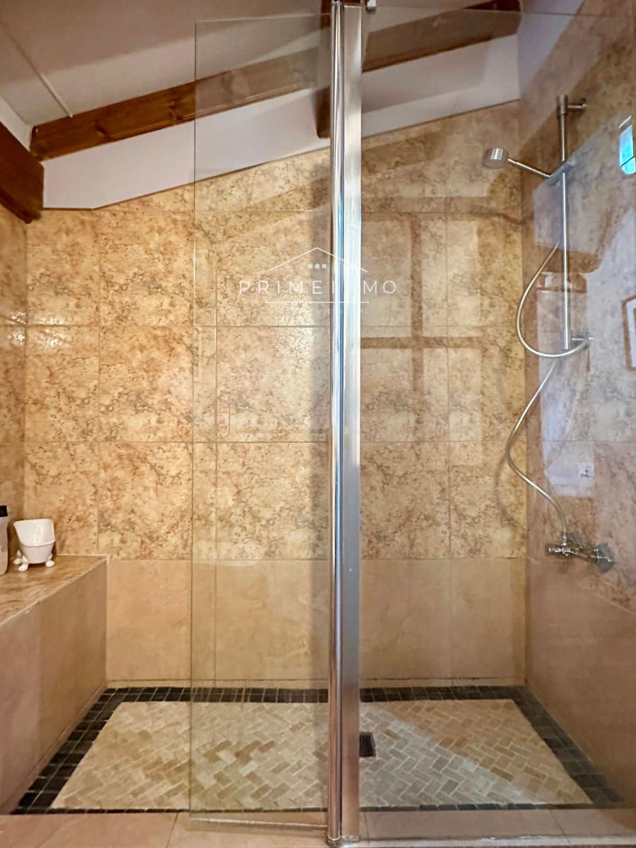 5 bedroom Villa for sale in Camarles - € 435,000 (Ref: 9261990)