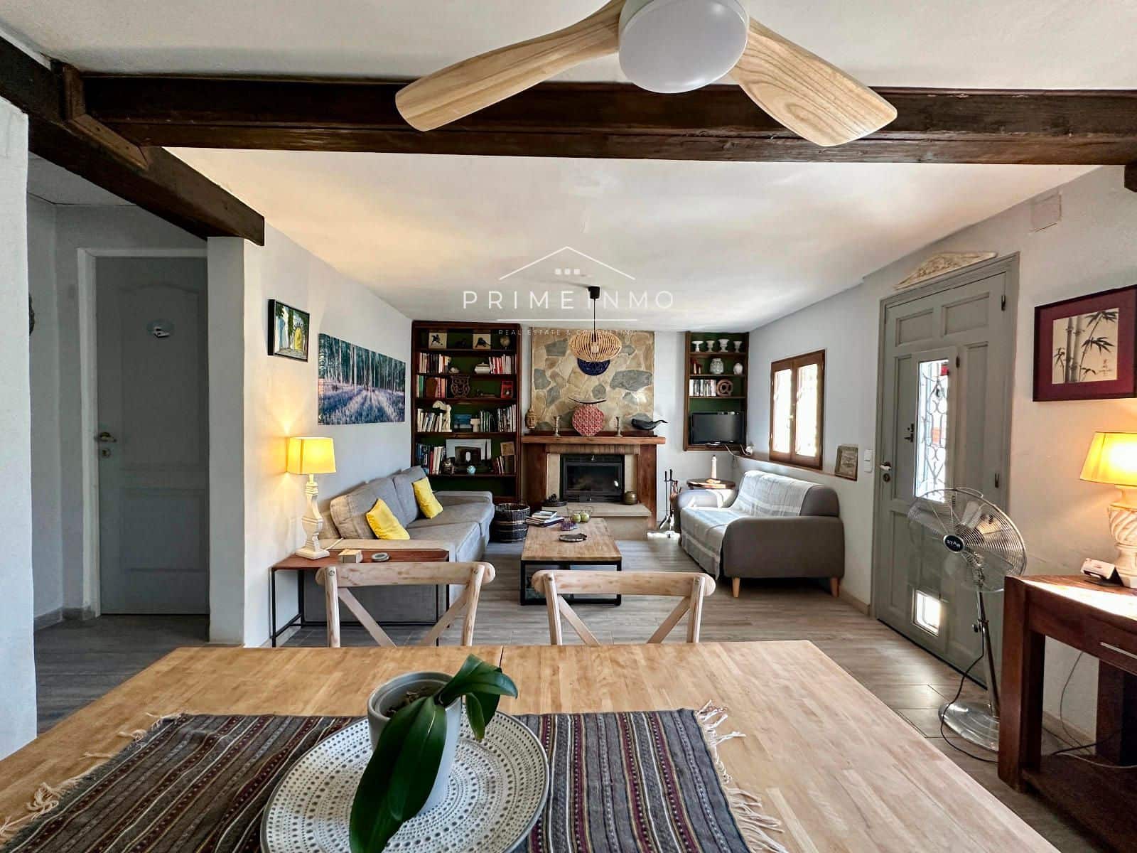 5 bedroom Villa for sale in Camarles - € 435,000 (Ref: 9261990)