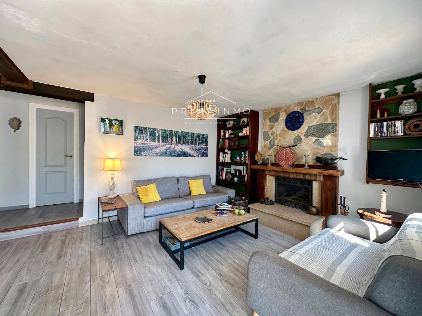 5 bedroom Villa for sale in Camarles - € 435,000 (Ref: 9261990)