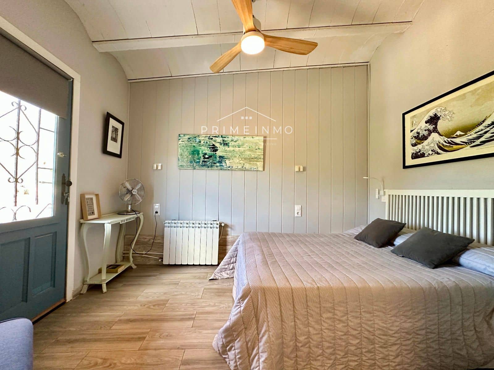 5 bedroom Villa for sale in Camarles - € 435,000 (Ref: 9261990)