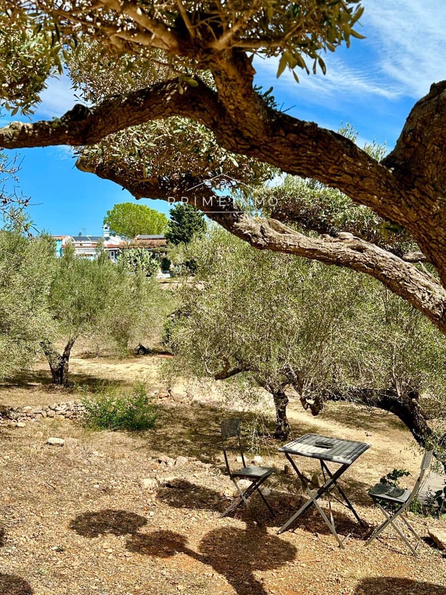 5 bedroom Villa for sale in Camarles - € 435,000 (Ref: 9261990)